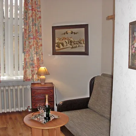 Sunny Esplanade By Old Town