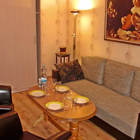 Sunny Esplanade By Old Town Apartman Riga