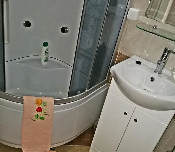 Sunny Esplanade By Old Town Dzīvoklis *