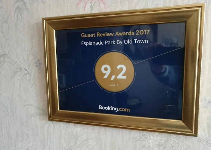 Dzīvoklis Sunny Esplanade By Old Town *