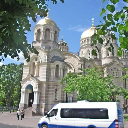 Sunny Esplanade By Old Town Apartamento Riga